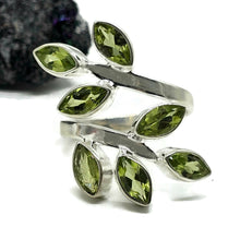 Load image into Gallery viewer, Peridot Ring, Size S, Sterling Silver, Seven Stones, August Birthstone, Leaf Faceted gems - GemzAustralia 