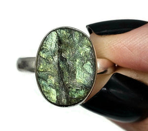 Rough Labradorite Ring, Size R 1/2, Sterling Silver, Oval Shaped, Green Gold Labradorite - GemzAustralia 