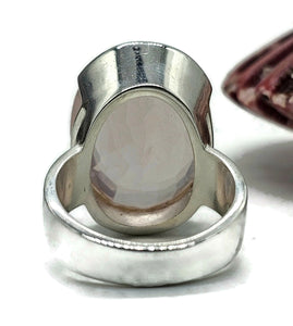 19 carat Rose Quartz Ring, Size O, Sterling Silver, Oval Faceted, Love Stone