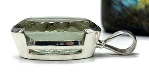 Green AMETHYST / Prasiolite Pendant, 44 carats, Oval Shaped, Sterling Silver