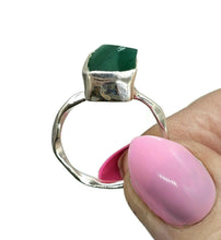 Load image into Gallery viewer, Rough Green Onyx Ring, Size Q, Sterling Silver, Hammered Band, Mix of Chalcedony