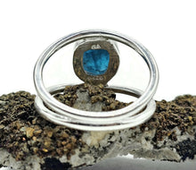 Load image into Gallery viewer, Neon Blue Apatite Ring, Size R 1/2, Sterling Silver, Raw Gemstone, Rough Blue Apatite