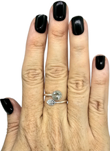 Load image into Gallery viewer, Green Amethyst Wrap Around Leaf Ring, Size 8, Sterling Silver, Prasiolite Gemstone, Powerful Protection Stone, Spiritual - GemzAustralia 