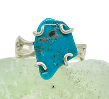 Load image into Gallery viewer, Kingman Turquoise Ring, Size 7.25, Sterling Silver, December Birthstone, Blue Turquoise, Protection Stone - GemzAustralia 
