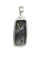 Load image into Gallery viewer, Rectangle Purple Labradorite Pendant, Sterling Silver, Magical Gem, Trust Stone, Mystical Gemstone, Third eye chakra - GemzAustralia 