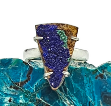 Load image into Gallery viewer, Raw Azurite Ring, size N, Sterling Silver, Triangle Shape, Rough Gemstone, Enhances Creativity - GemzAustralia 
