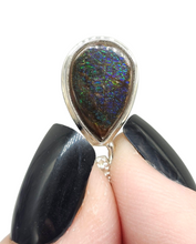 Load image into Gallery viewer, Multi Coloured Ammolite Pendant, Sterling Silver, Pear Shaped, Fossilized Ammonite, Opal like Gemstone, Power Gemstone - GemzAustralia 