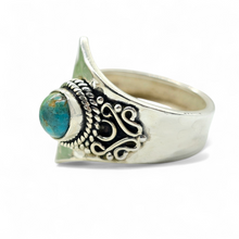 Load image into Gallery viewer, Blue Green Turquoise Ring, Adjustable, Sterling Silver, Round Shaped, Protection Stone, Love Stone, December Birthstone - GemzAustralia 