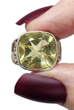 Load image into Gallery viewer, Lemon Quartz Heart Ring, Size P 1/2, Sterling Silver, 9 carats, Cushion Faceted, Powerful Gemstone, Mental Clarity - GemzAustralia 