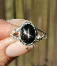 Load image into Gallery viewer, Black Star Sapphire Ring, Size 7, Sterling Silver, Oval Shaped, September Birthstone - GemzAustralia 