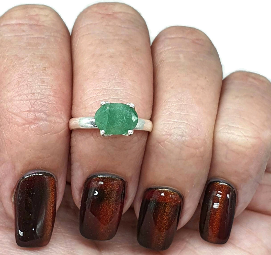 Emerald Ring, size 6.75, Sterling Silver, May Birthstone, Oval Faceted - GemzAustralia 